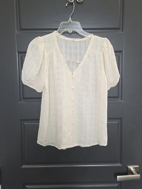 Light Cream Puff Sleeve Button-Front Women’s Top